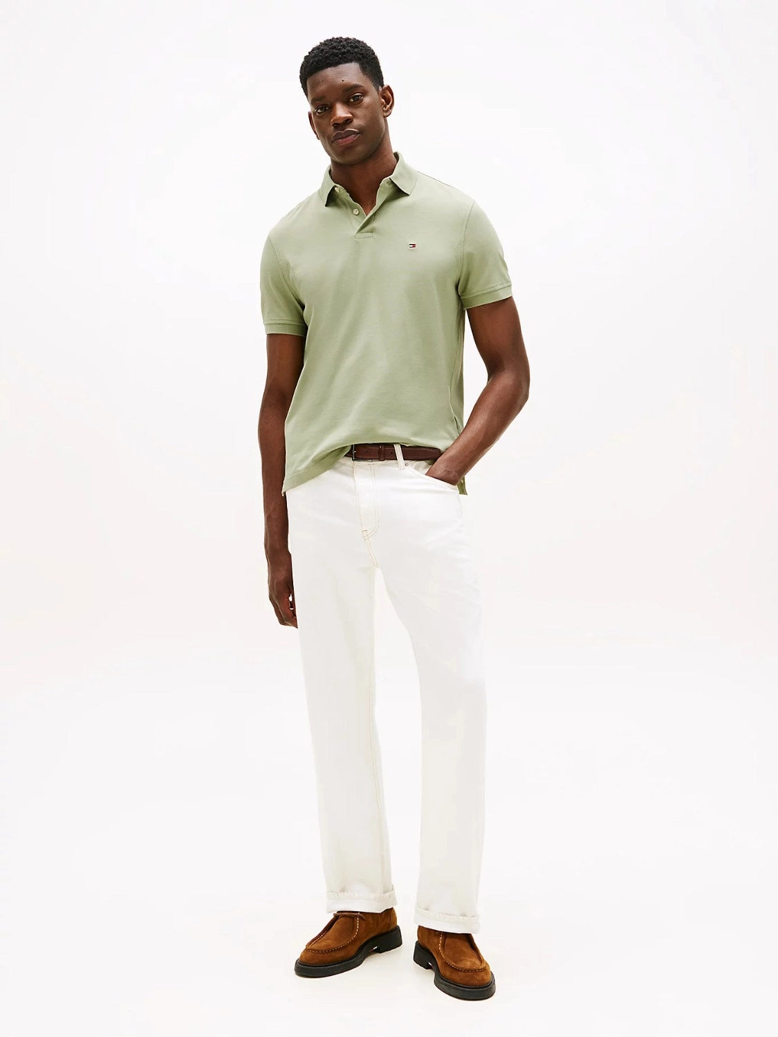 polo-tommy-hilfiger-vert-homme-porte