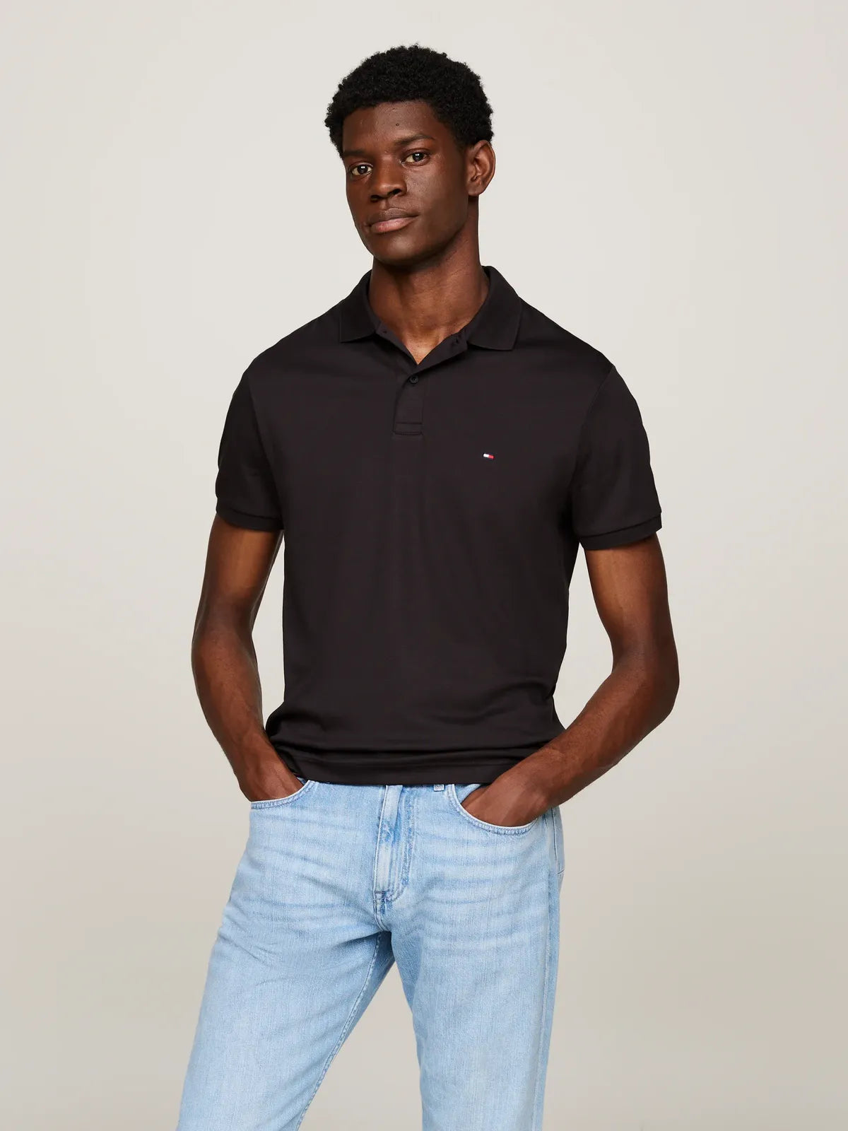 polo-tommyhilfiger-homme-noir-face
