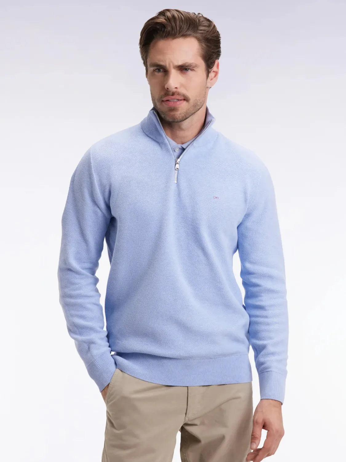 pull-camionneur-eden-park-bleu-homme-face-zoom
