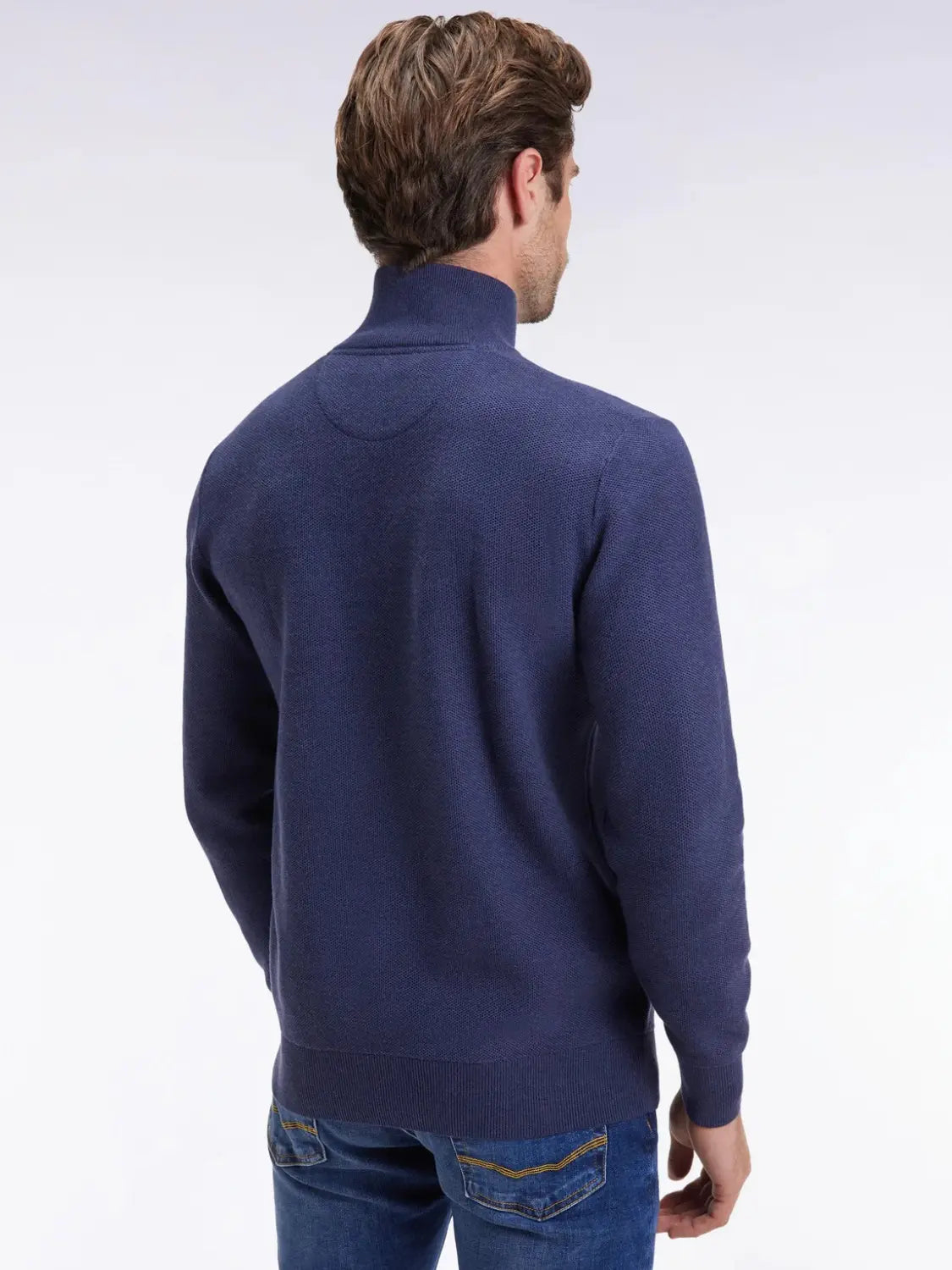 pull-camionneur-eden-park-marine-dos