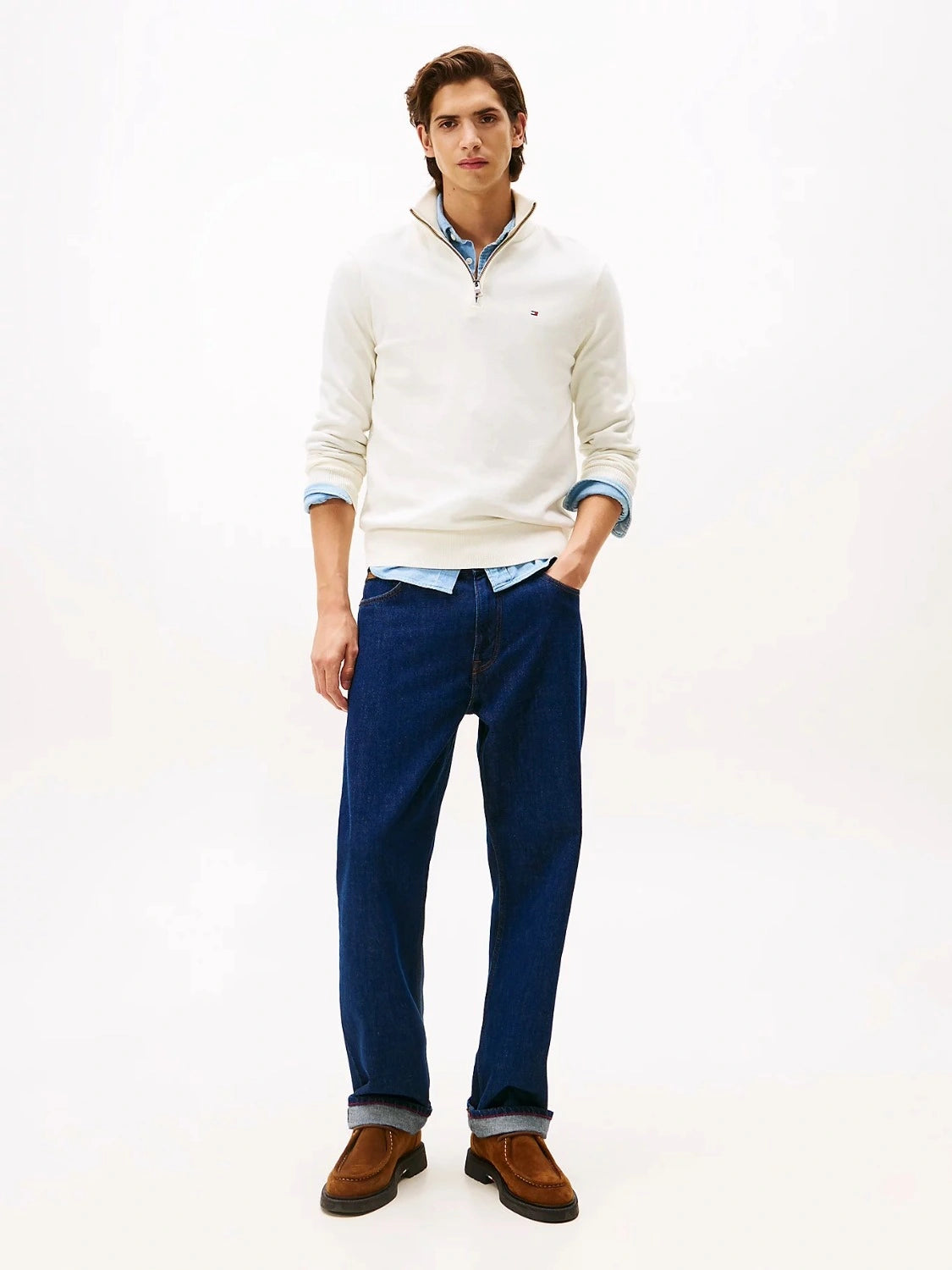 pull-camionneur-tommy-hilfiger-beige-homme-porte