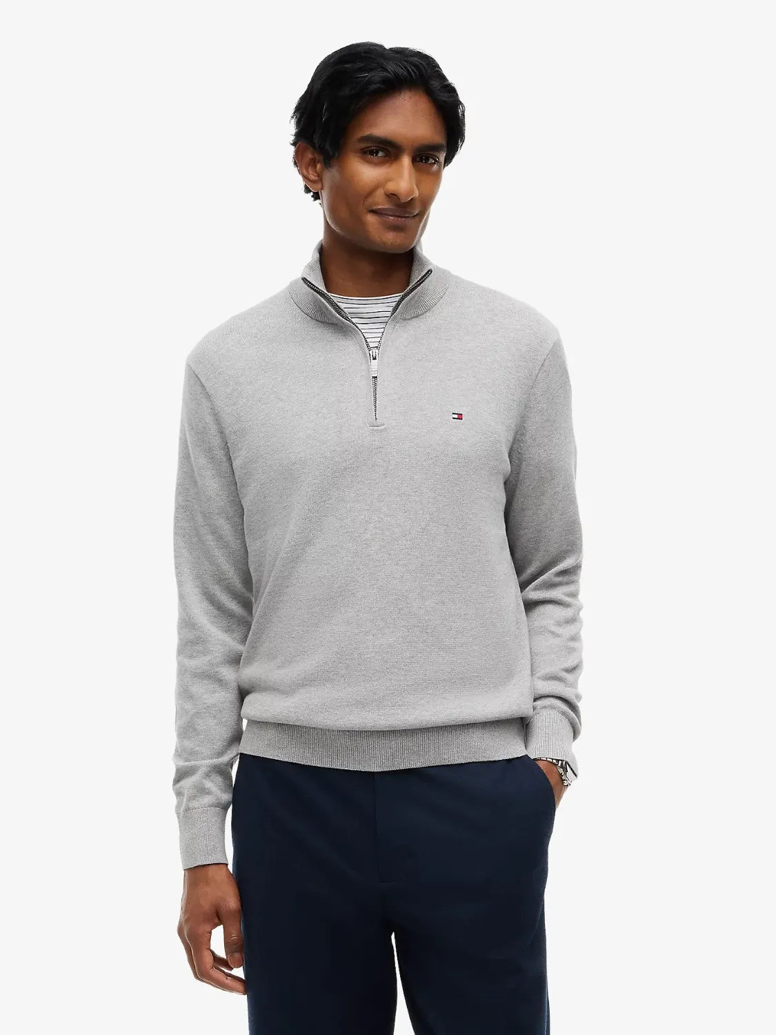 pull-camionneur-tommy-hilfiger-gris-MW0MW28049P01-face