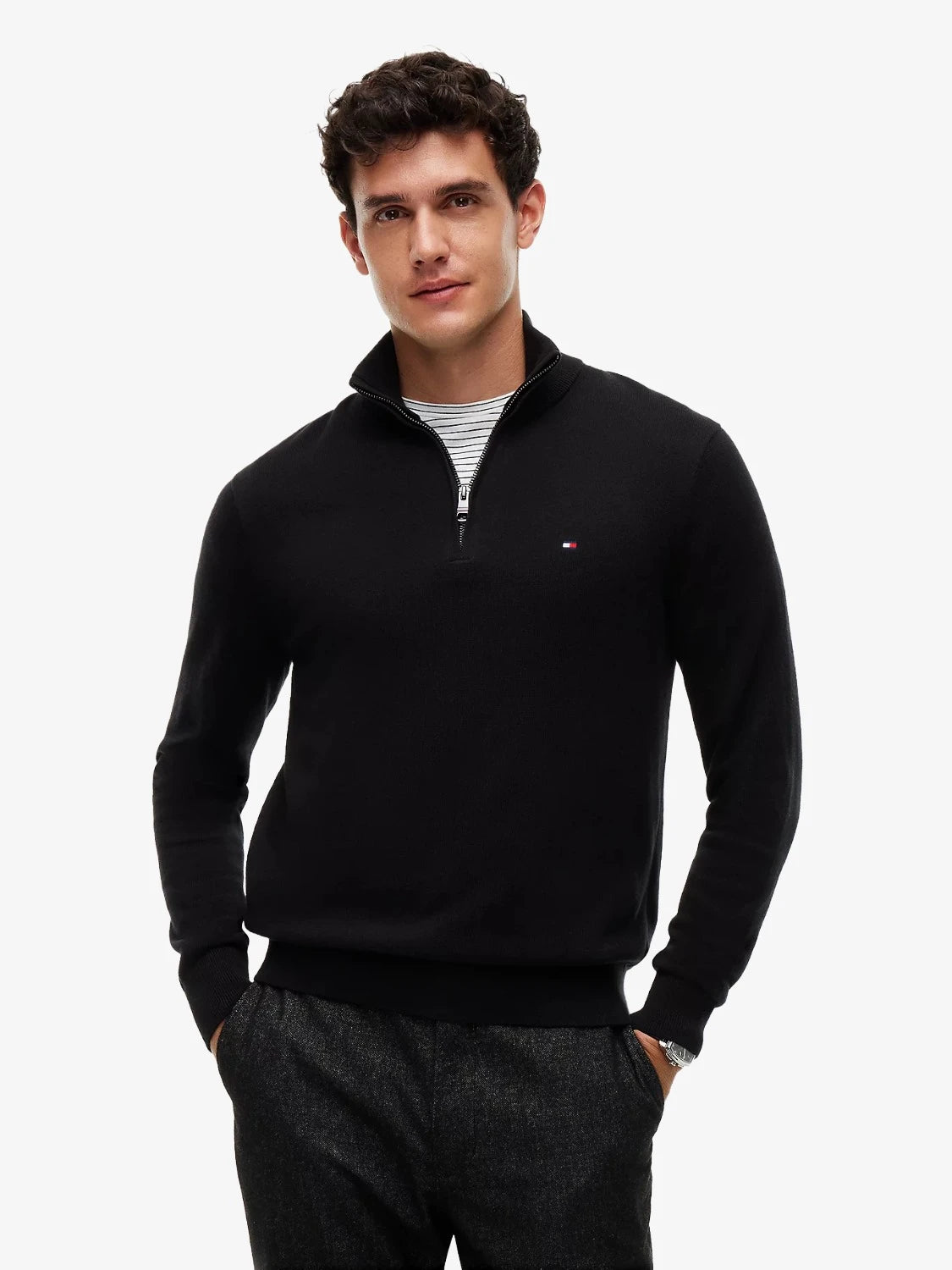 pull-camionneur-tommy-hilfiger-noir-MW0MW28049BDS-face