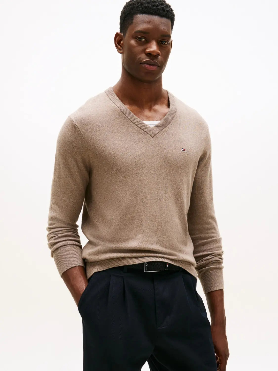 pull-col-v-tommy-hilfiger-homme-beige-face