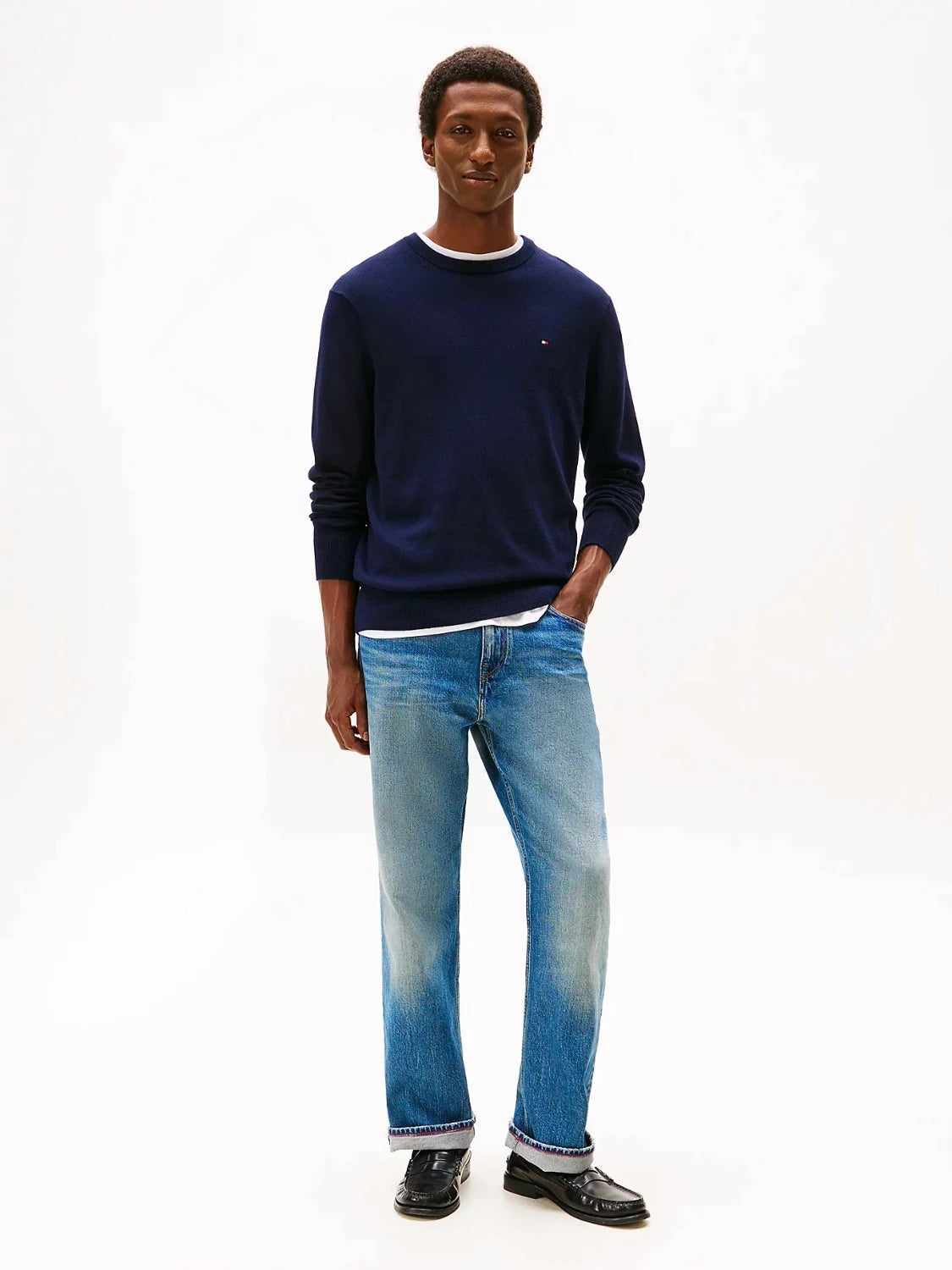 pull-tommy-hilfiger-cachemire-marine-homme-porte