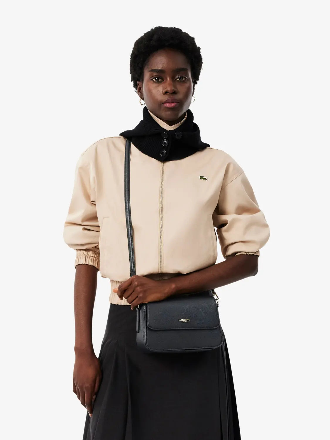 sac-bandouliere-lacoste-noir-porte-nf5228ph-0