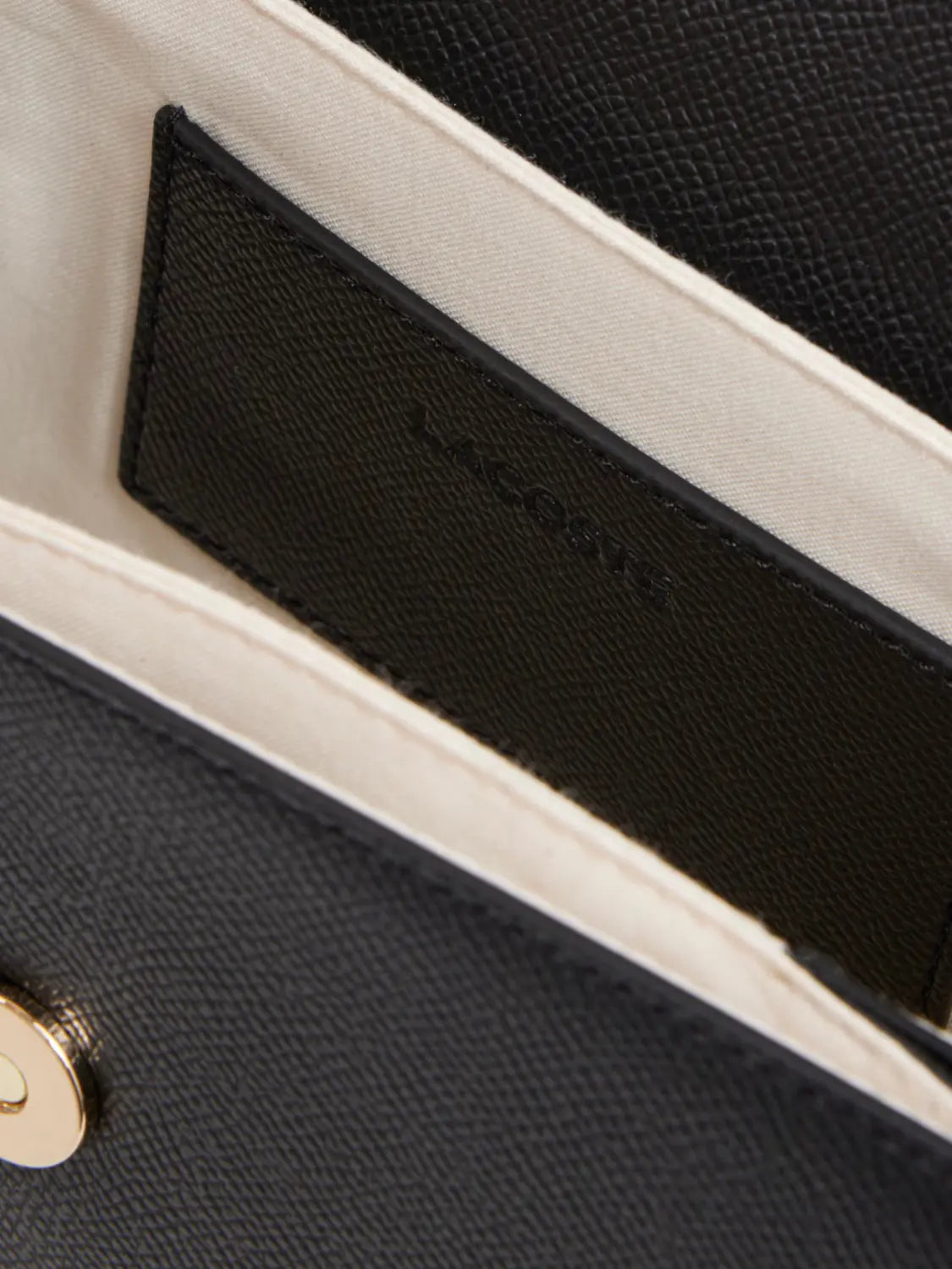 sac-bandouliere-lacoste-noir-zoom-nf5228ph-0
