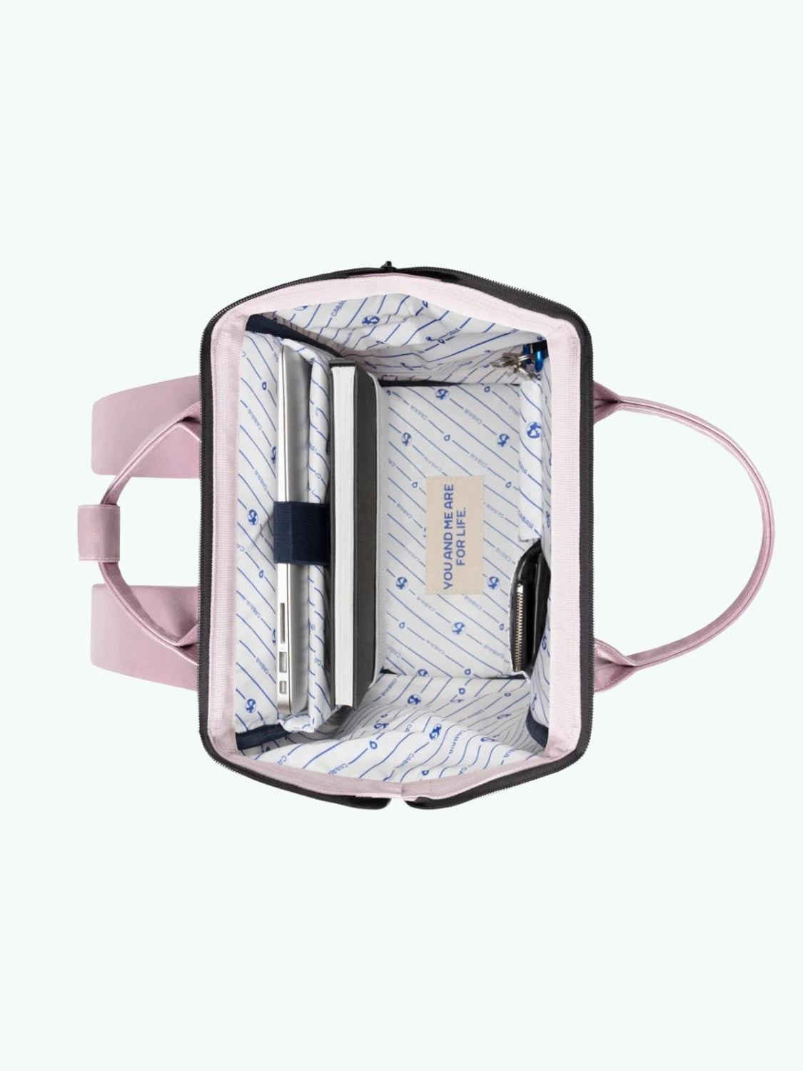 sac-dos-adventurer-cabaia-Scilla-femme-rose-ouvert