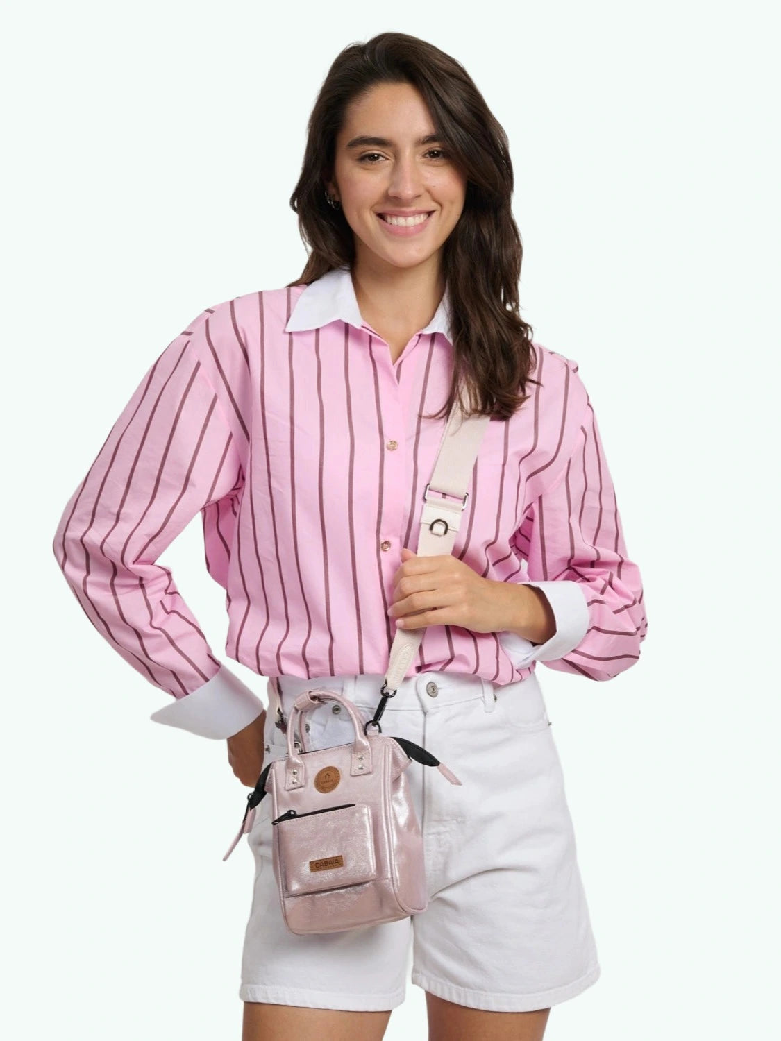 sac-nano-cabaia-scilla-rose-femme-porte