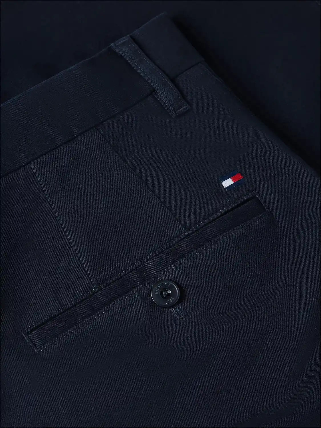 short-chino-tommy-hilfiger-marine-homme-MW0MW42351DW5-zoom-poche