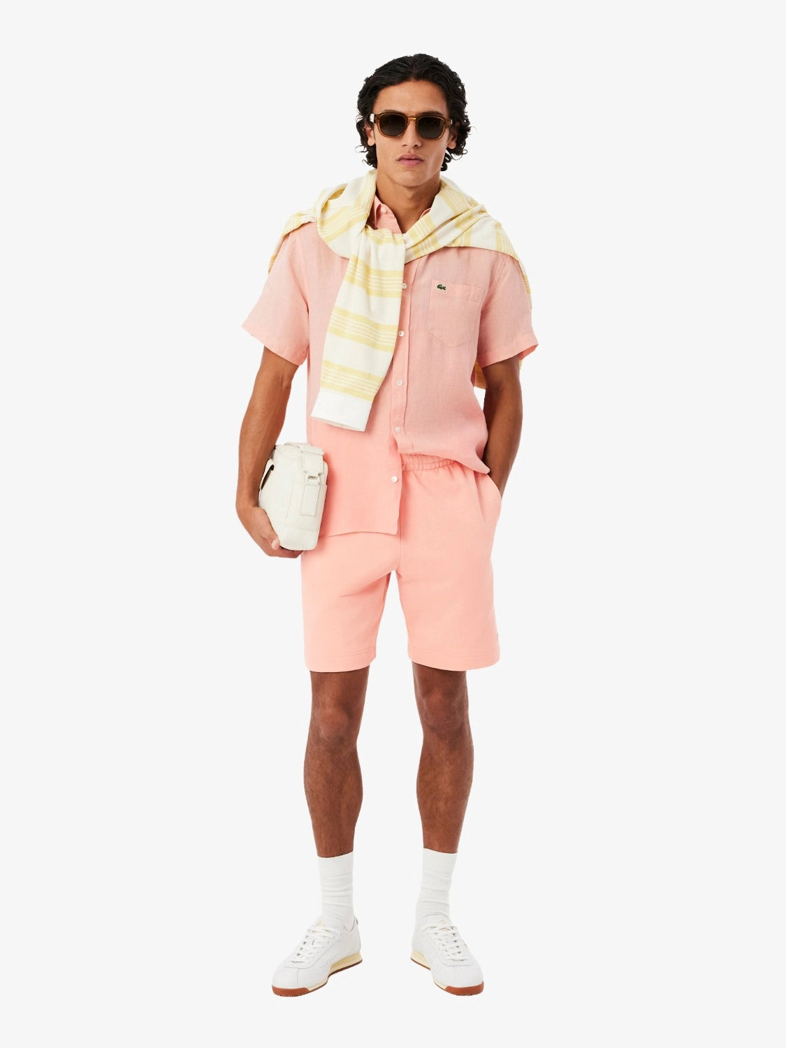 short-lacoste-rose-molleton-GH9860-00 UI2-porte-face