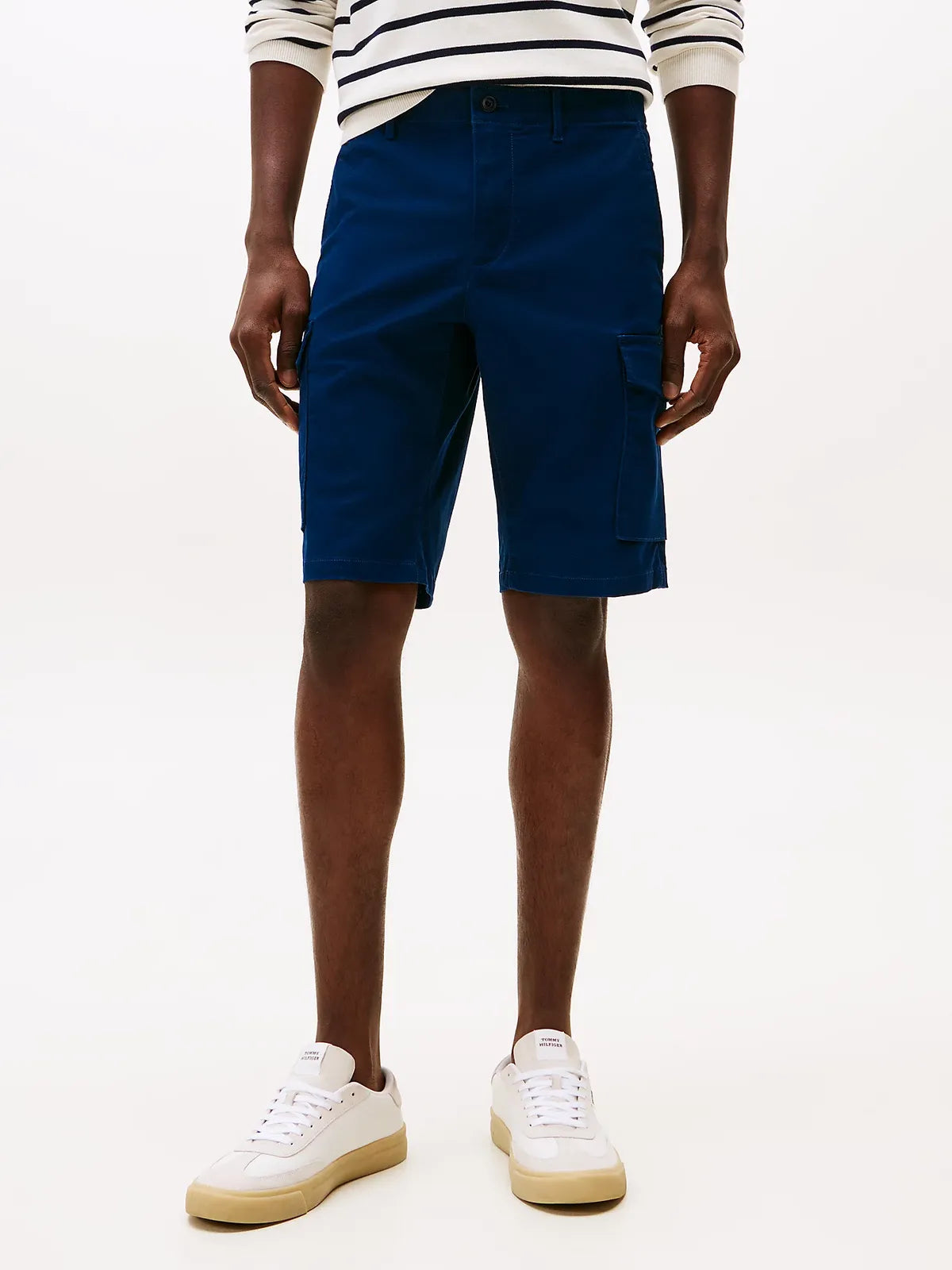 short-tommyhilfiger-homme-marine-zoom