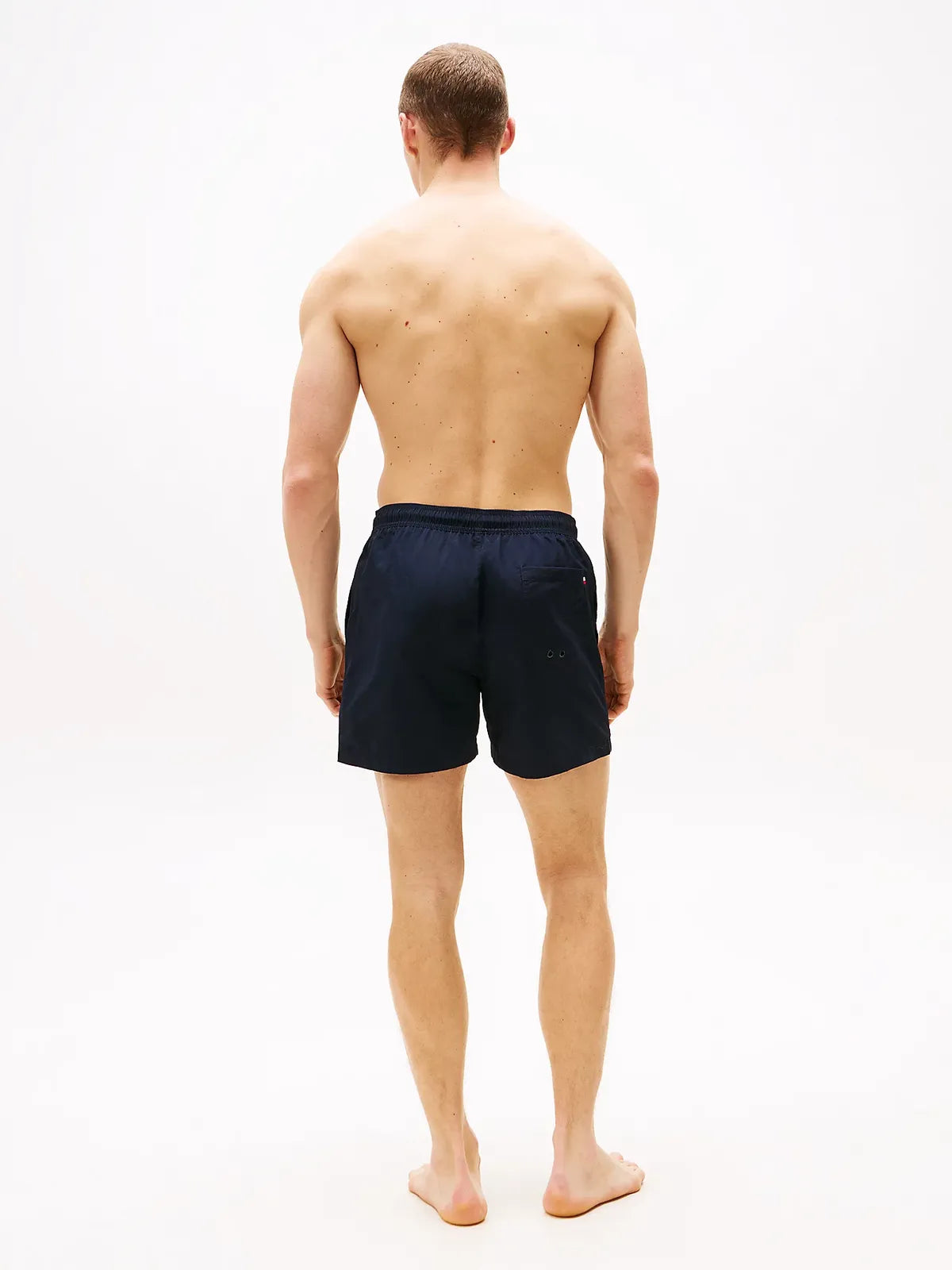 shortdebain-tommyhilfiger-homme-marine-dos
