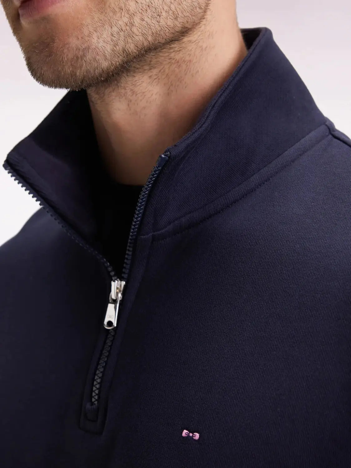 sweat-camionneur-eden-park-marine-homme-zoom-face