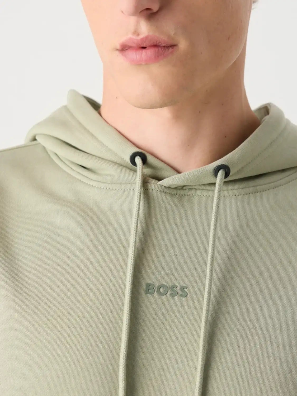sweat-capuche-boss-vert-homme-zoom