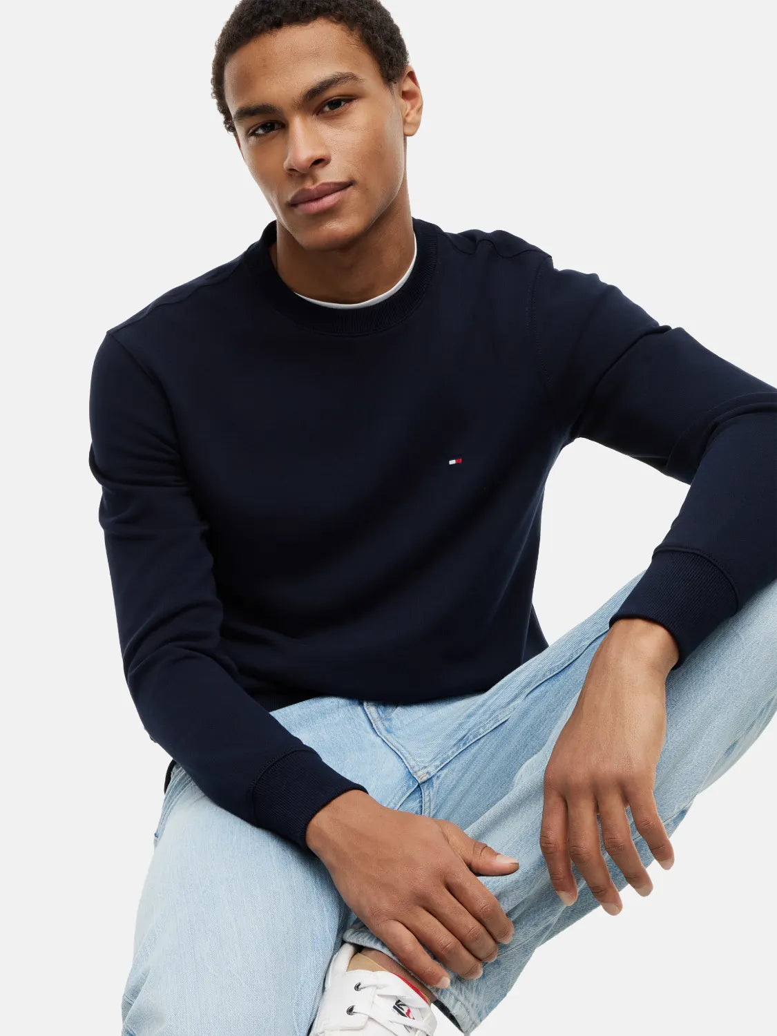 sweat-tommy-hilfiger-marine-zoom