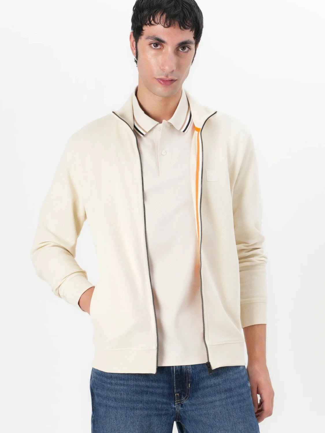 sweat-zippe-boss-home-jaune-face-zoom