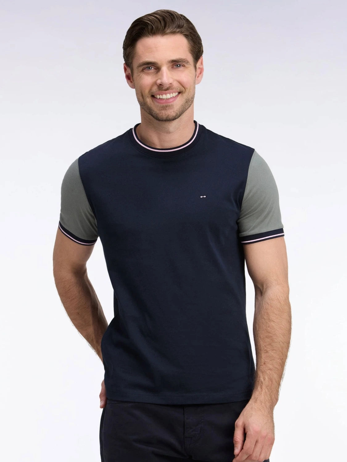 t-shirt-eden-park-noir-homme-H26MAITC0018-face