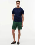 t-shit-tommy-hilfiger-marine-homme-MW0MW39995DCC-porte