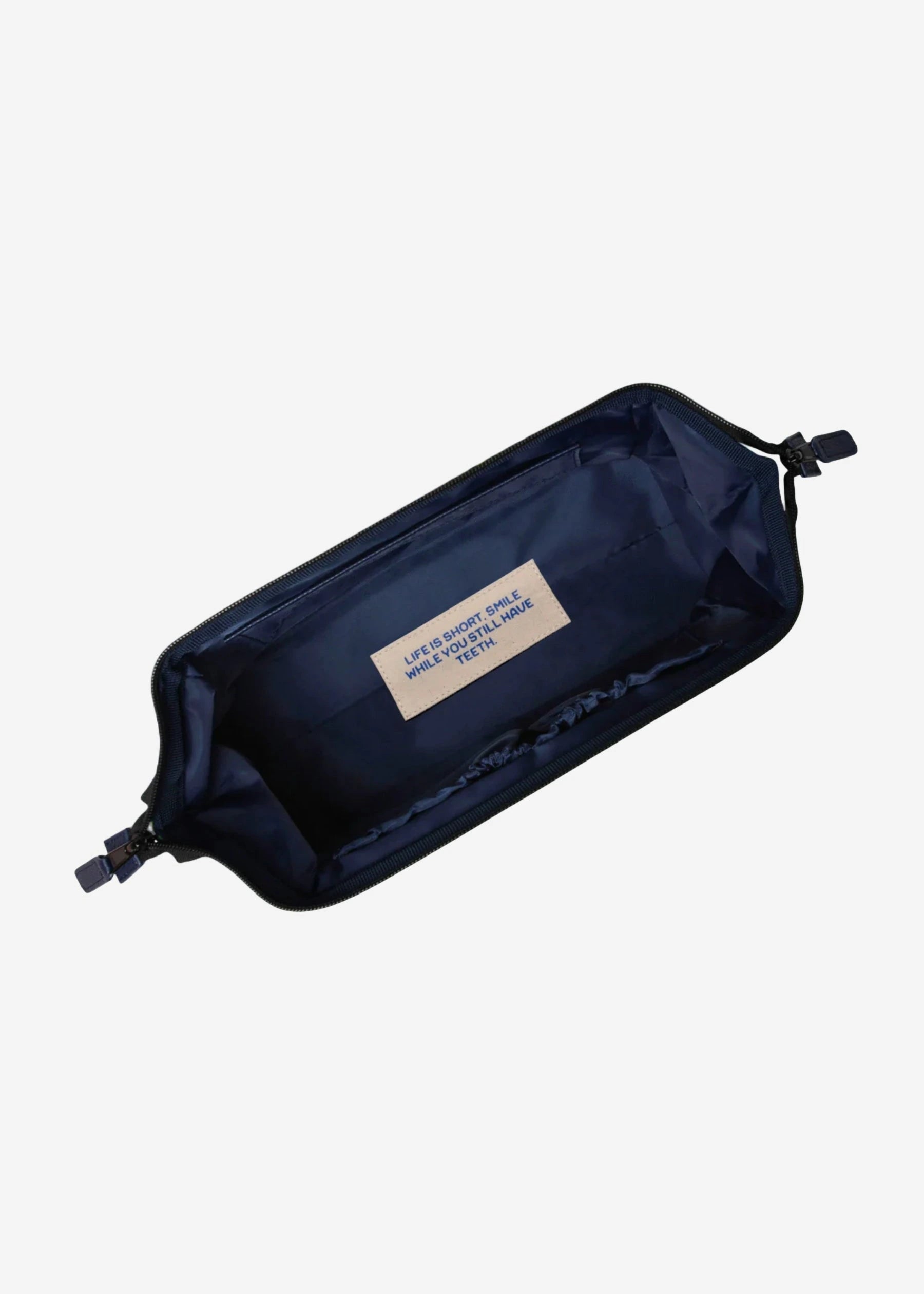 trousse-de-toilette-cabaia-rhodes-rose-ouvert
