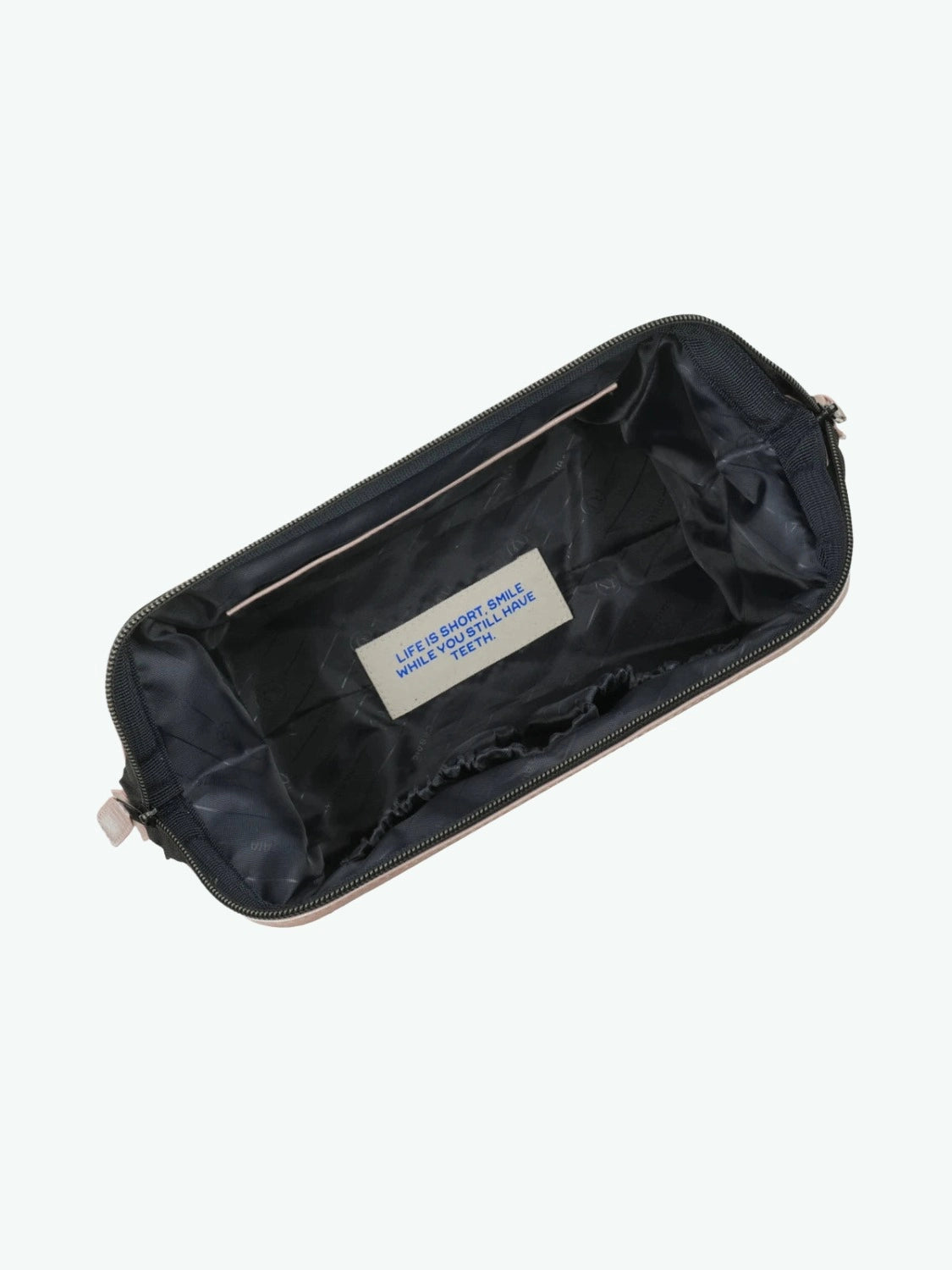 trousse-toilette-cabaia-Scillia-interieur
