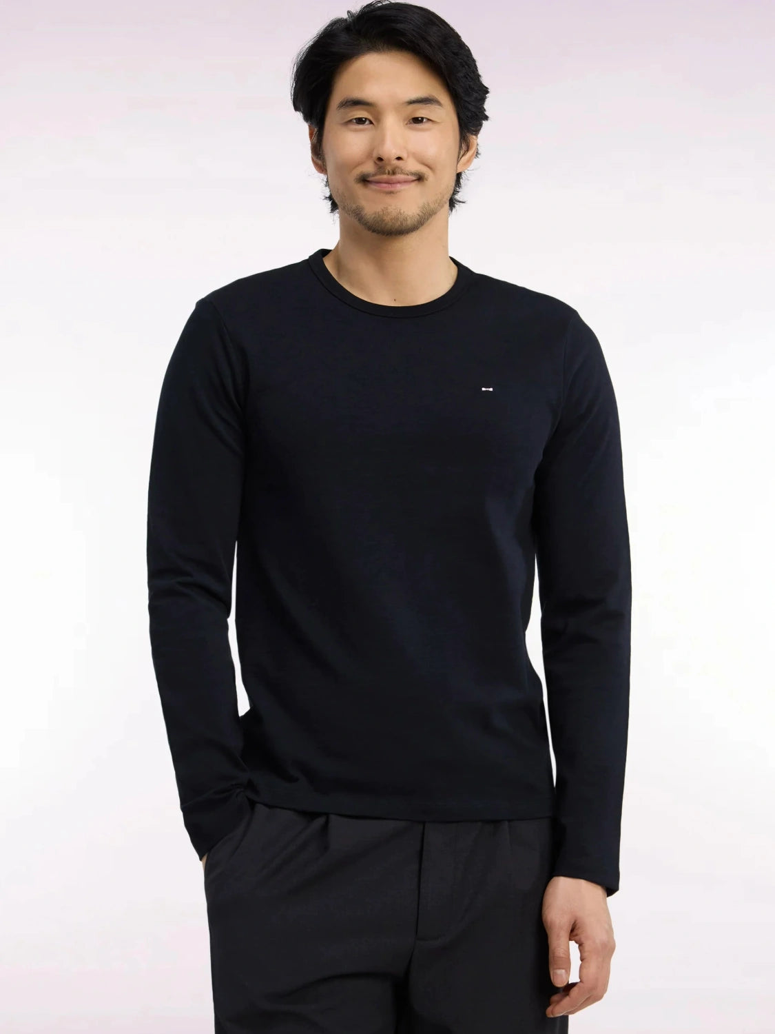 tshirt-eden-park-noir-porte-h26maitl0006no