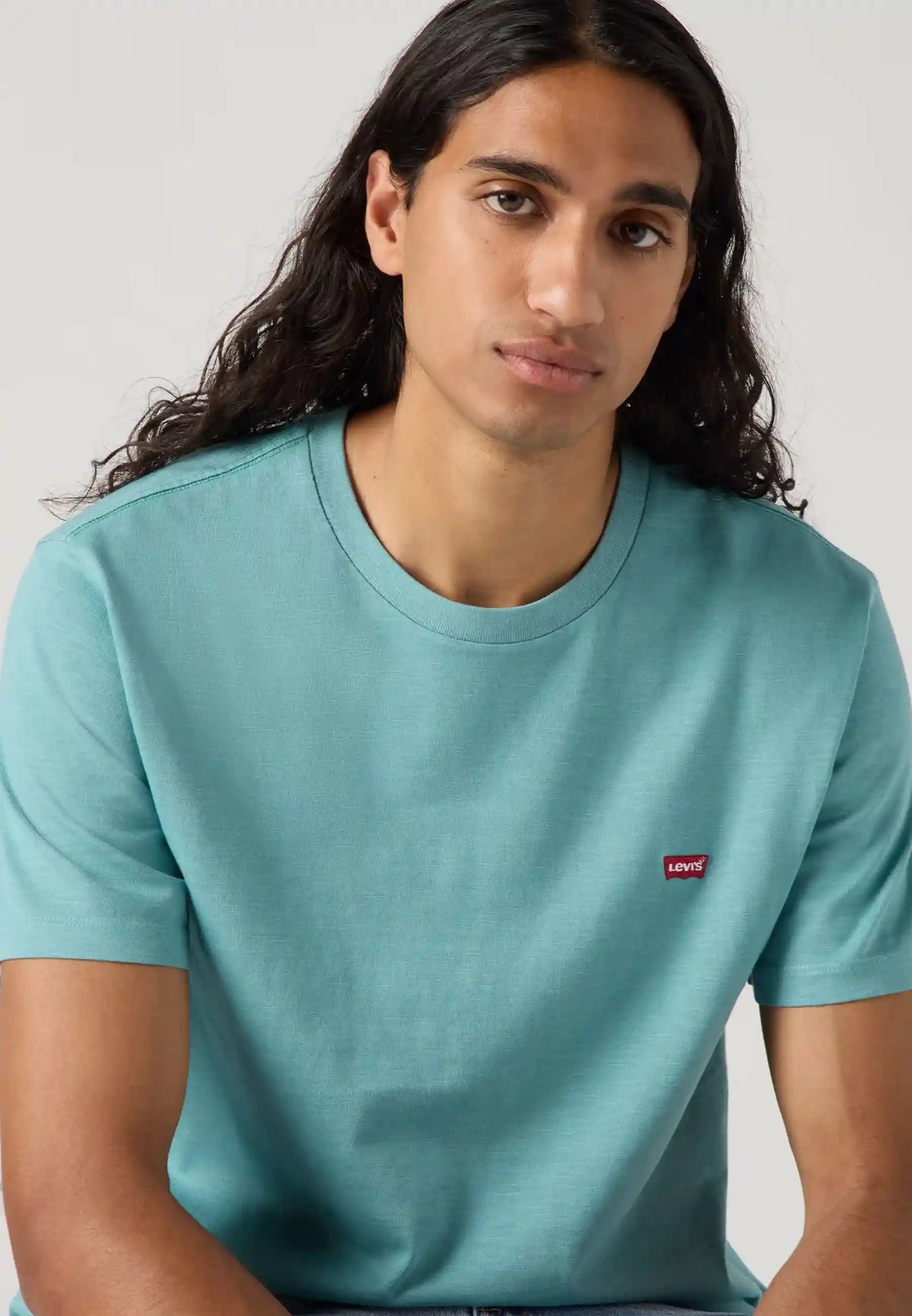 tshirt-levis-bleu-566050272-zoom