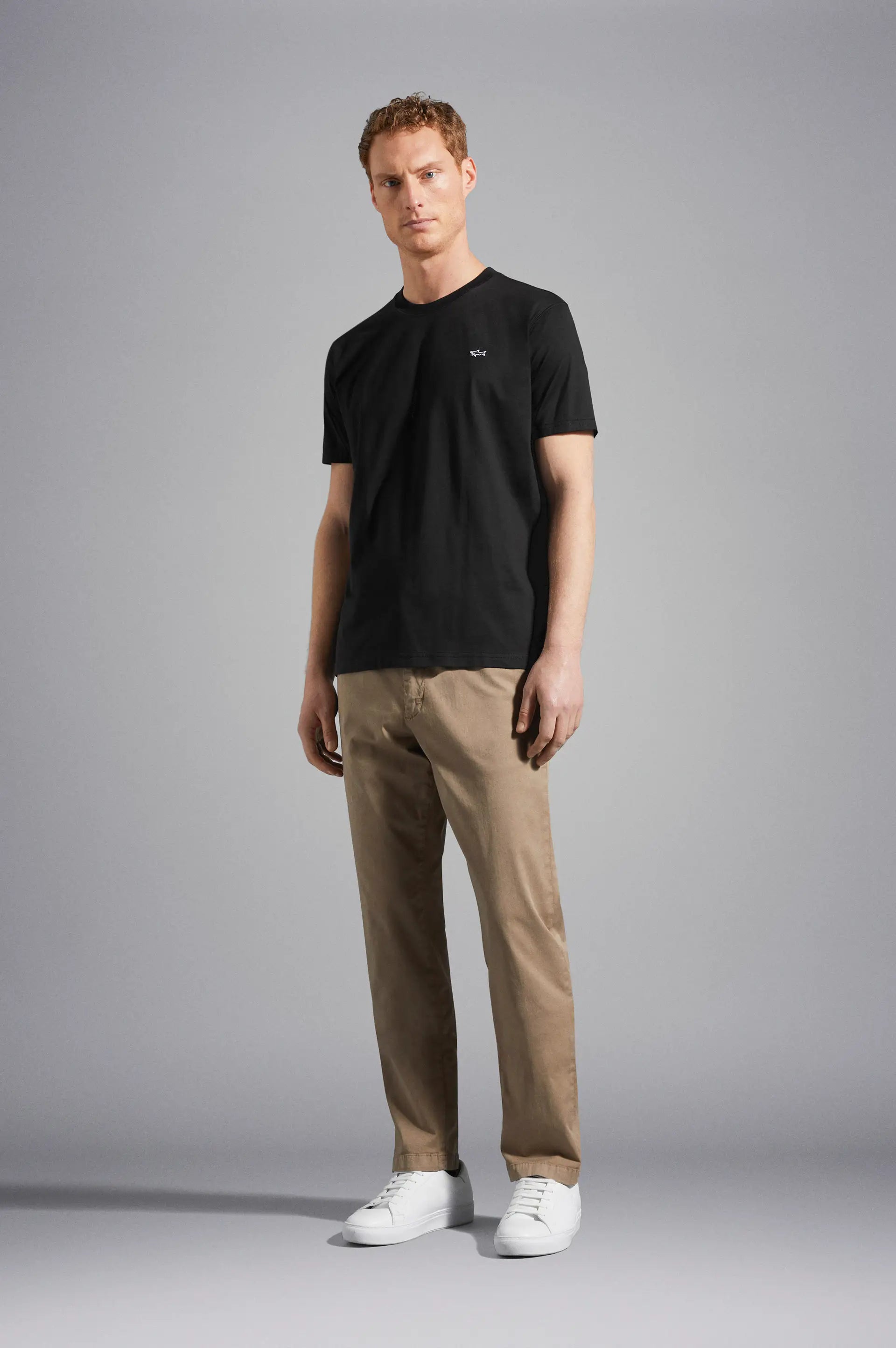tshirt-paul-shark-noir-c0p1092-porte