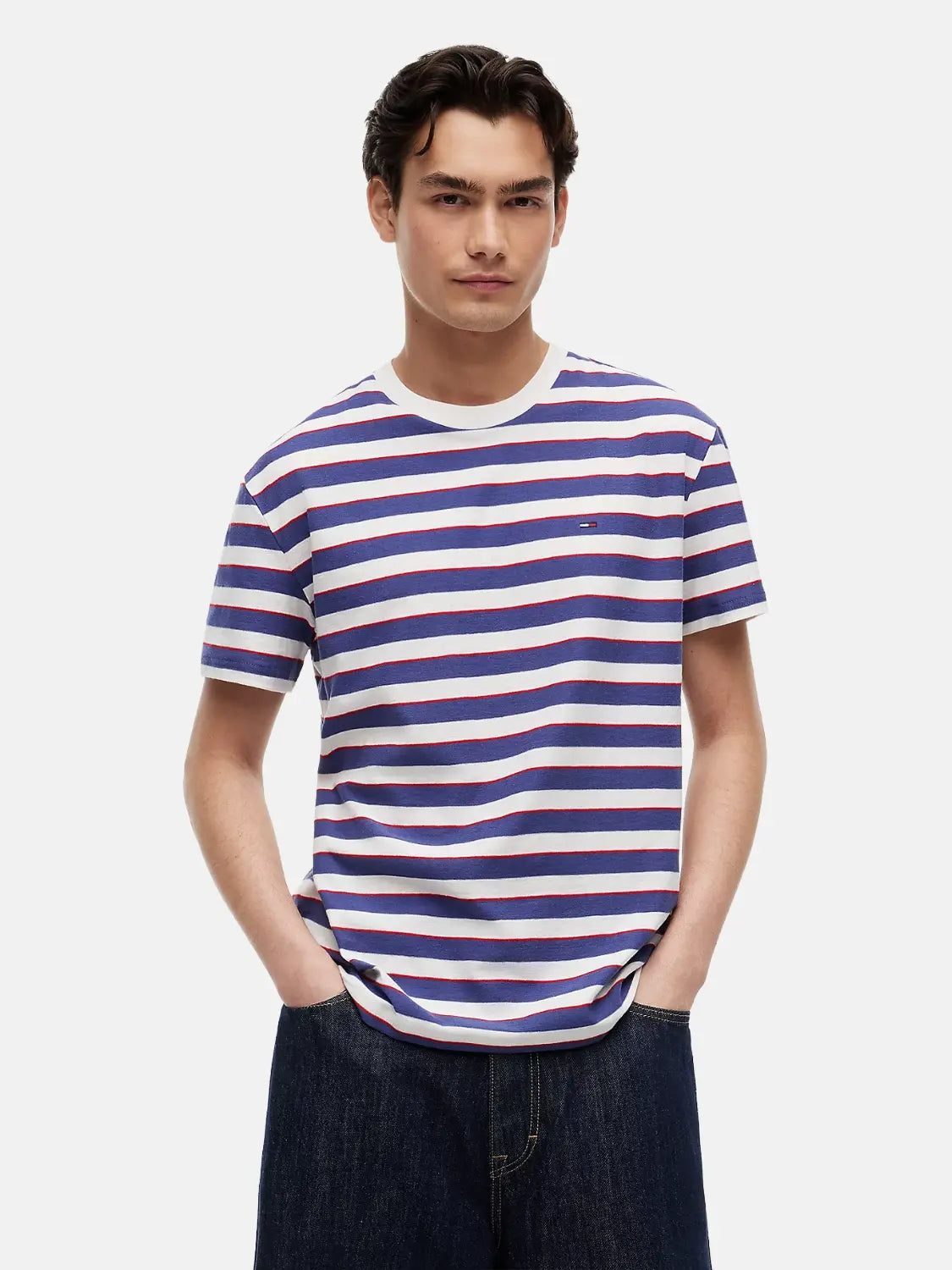 tshirt-raye-tommy-jeans-bleu-face