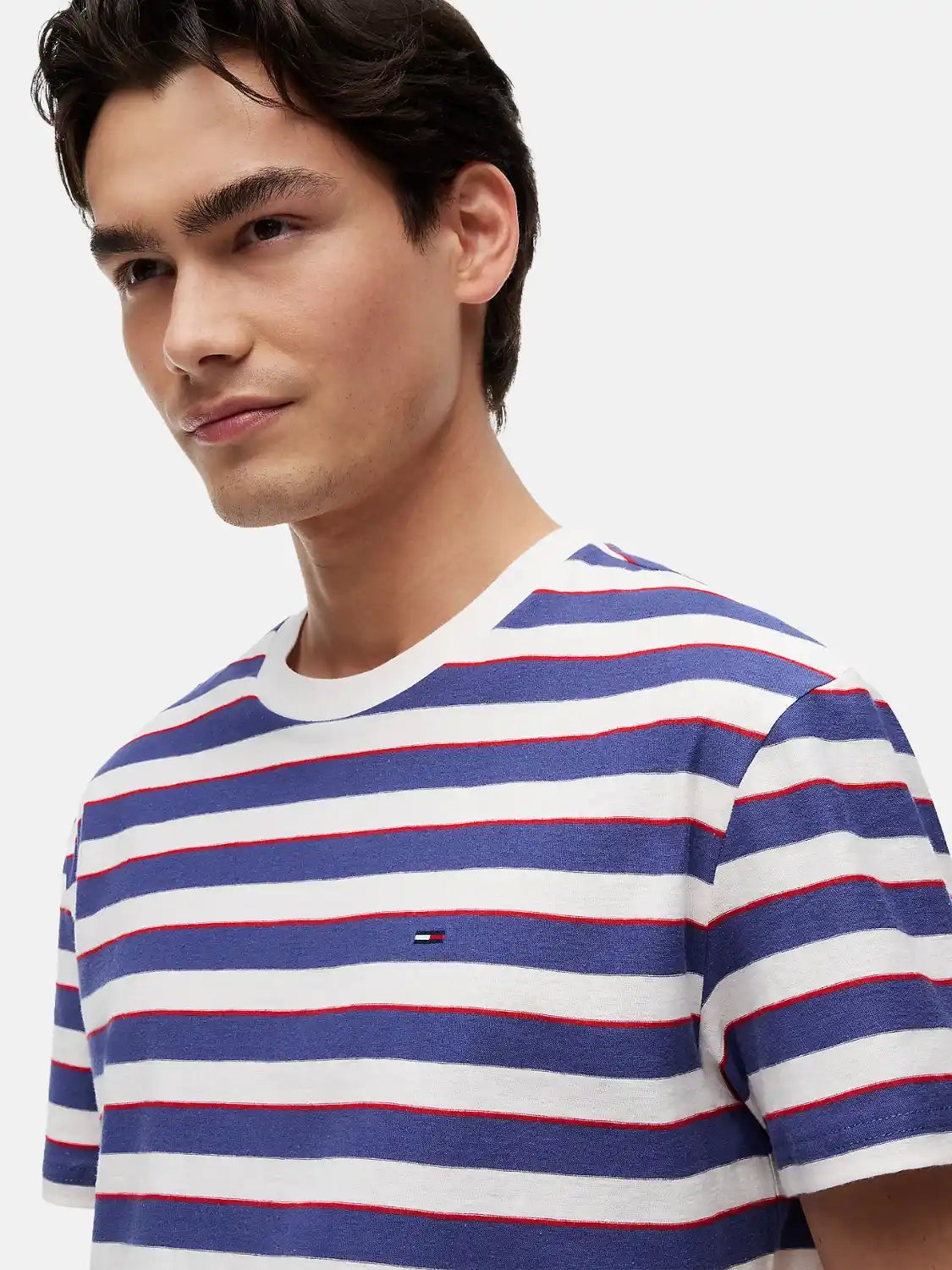 tshirt-raye-tommy-jeans-bleu-zoom