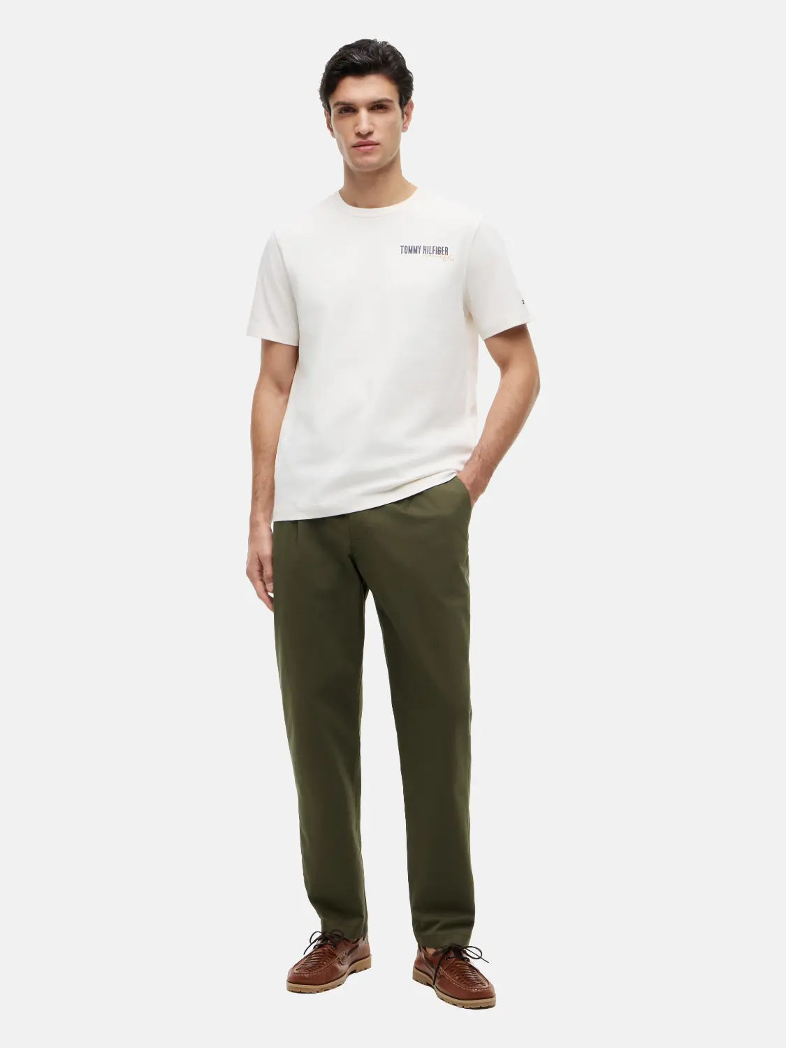 tshirt-tommy-hilfiger-beige-coton-porte
