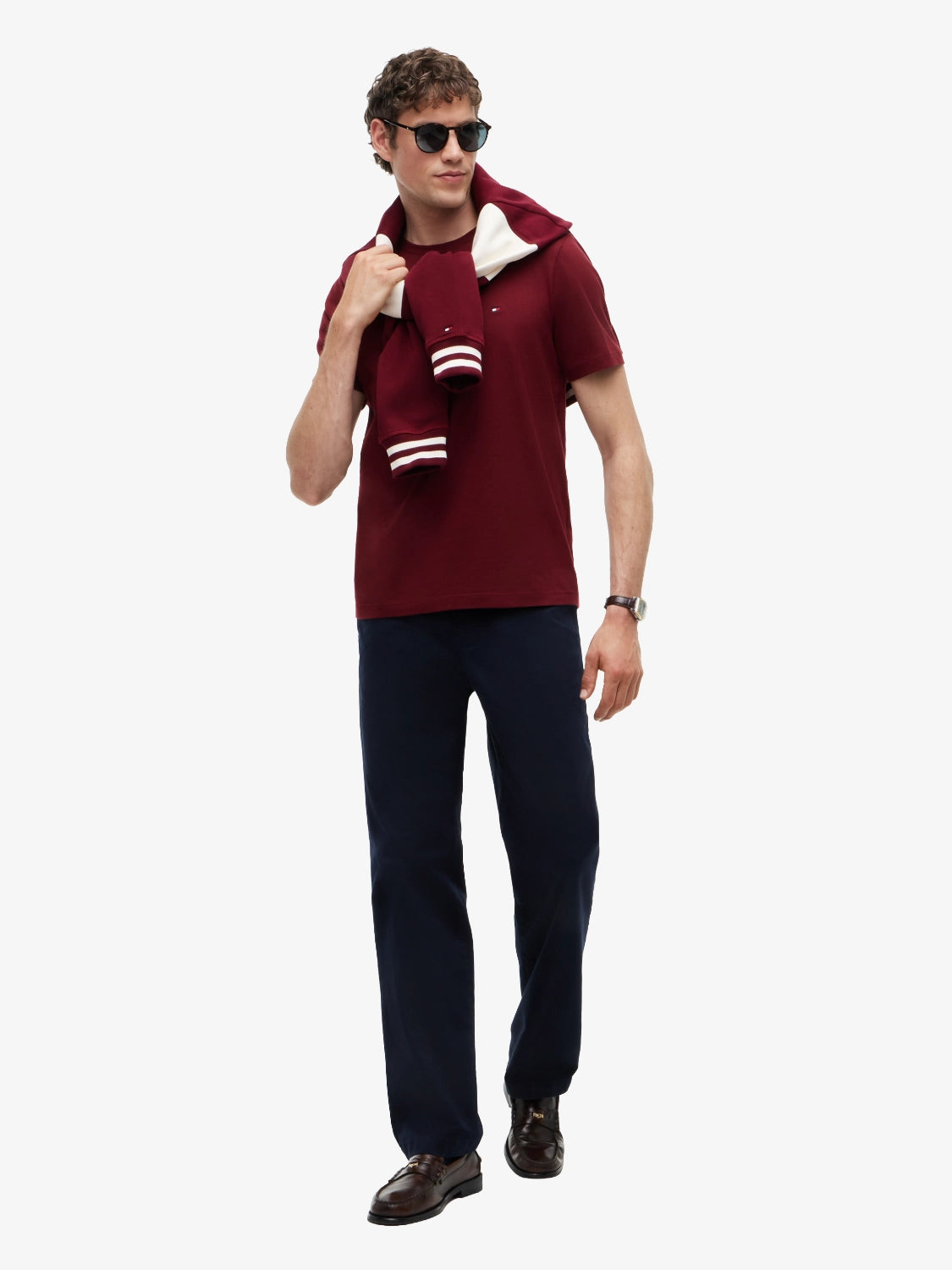 tshirt-tommy-hilfiger-bordeaux-porte-mw0mw39995vlp