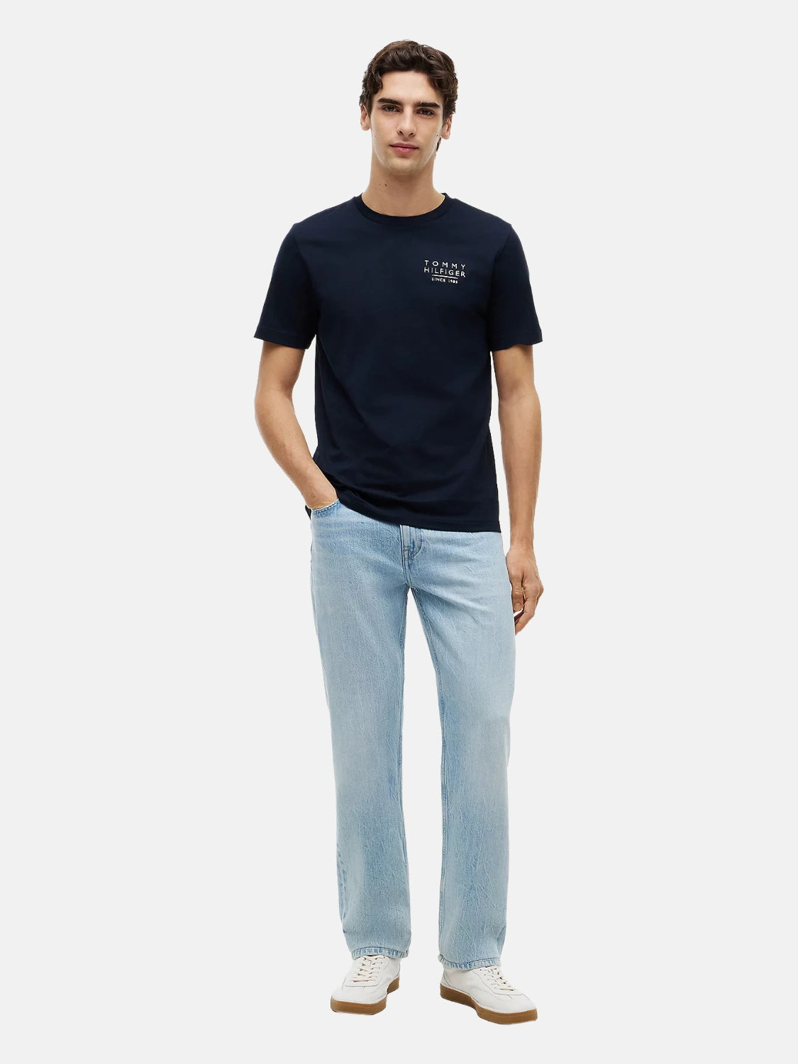 tshirt-tommy-hilfiger-marine-mw0mw44360dw5-porte