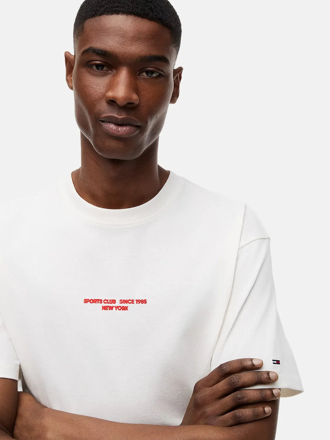 tshirt-tommy-jeans-blanc-zoom