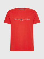 Charger l&#39;image dans la galerie, T-Shirt logo poitrine Tommy Hilfiger rouge en coton bio | Georgespaul
