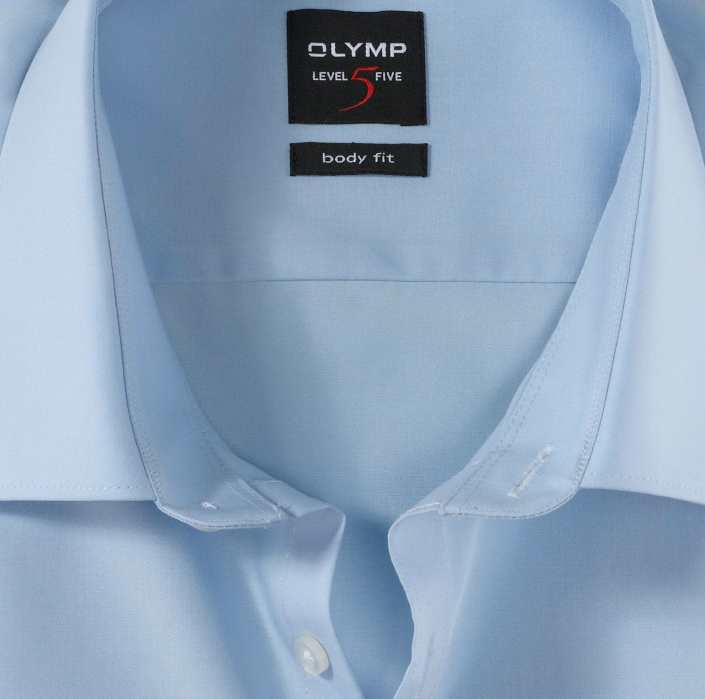 OLYMP tailliertes hellblaues Baumwollhemd