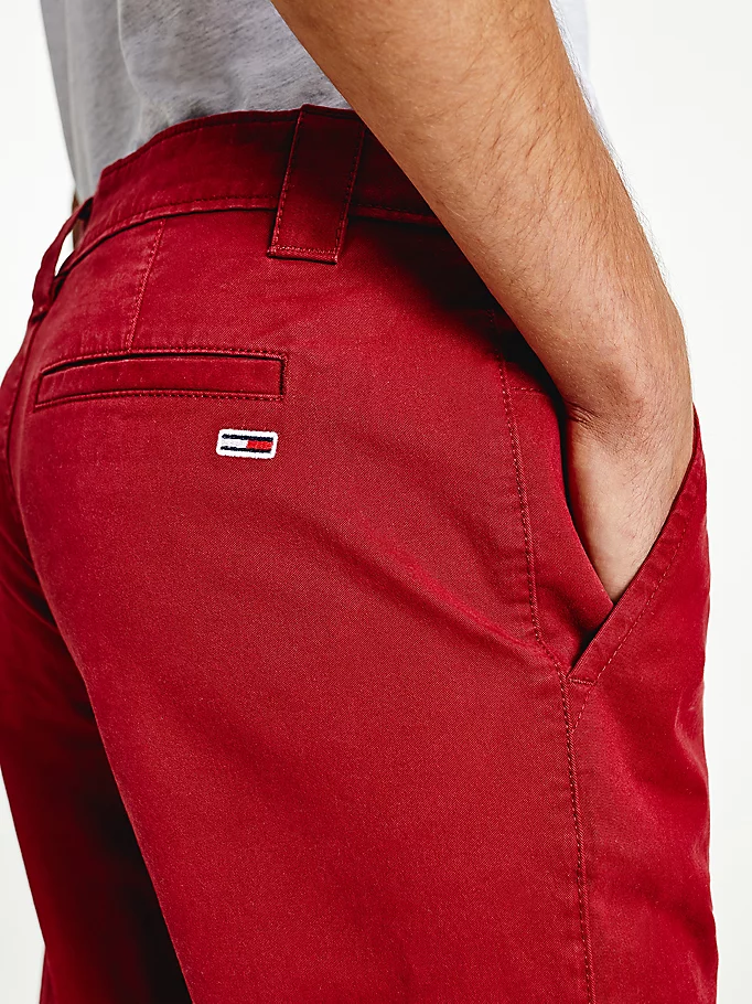 Pantalon chino homme slim Tommy Jeans bordeaux coton bio | Georgespaul