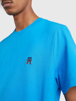 Charger l&#39;image dans la galerie, T-Shirt Tommy Hilfiger bleu en coton bio pour homme I Georgespaul
