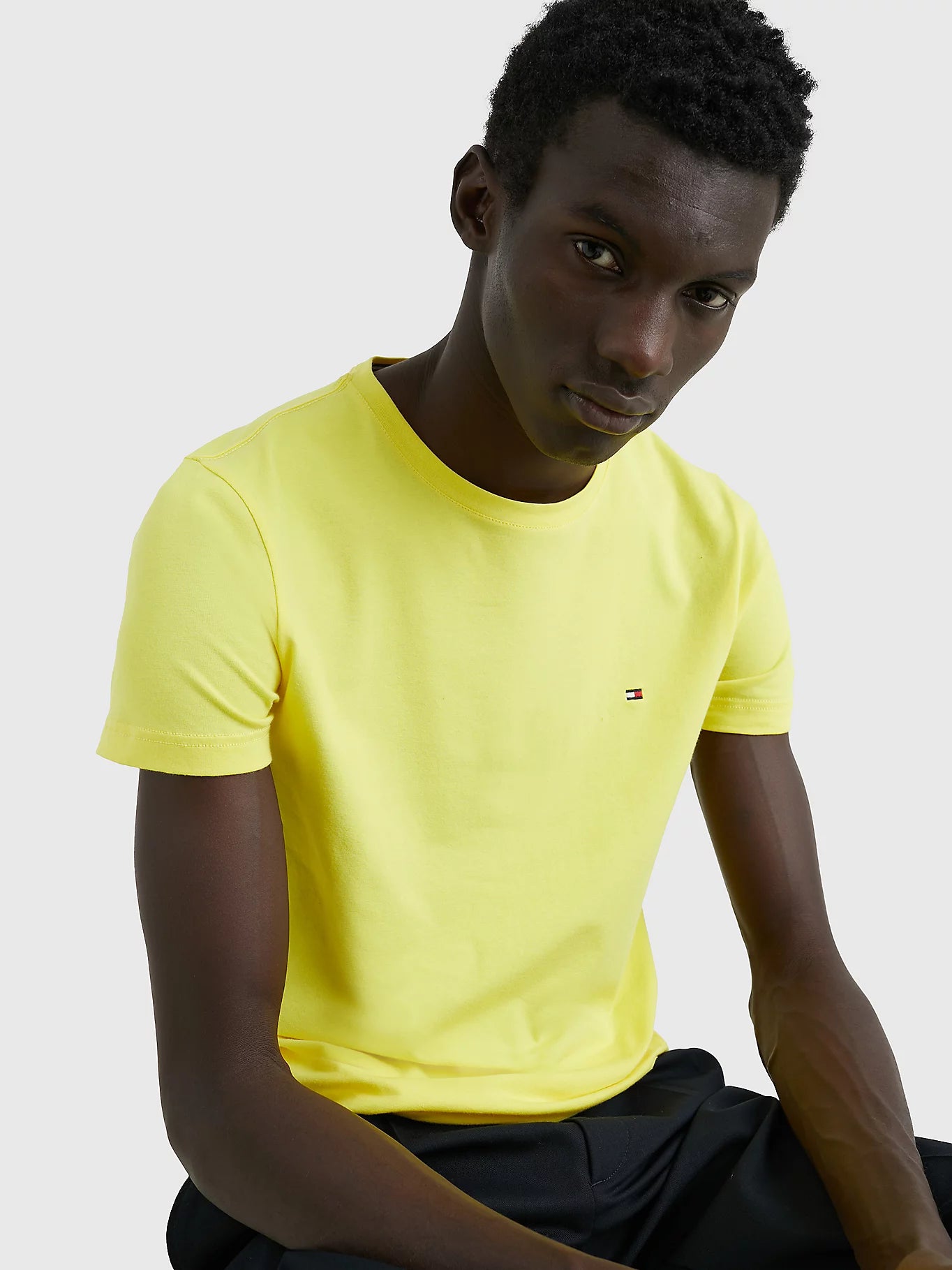 T-Shirt Tommy Hilfiger jaune en coton bio pour homme I Georgespaul