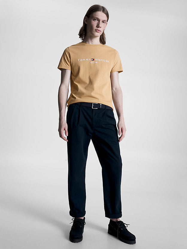 T-Shirt logo poitrine Tommy Hilfiger beige pour homme I Georgespaul