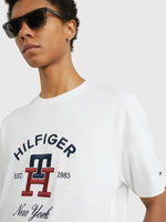 Afbeelding in Gallery-weergave laden, T-Shirt Tommy Hilfiger blanc en coton bio pour homme I Georgespaul
