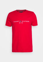Charger l&#39;image dans la galerie, T-shirt logo poitrine Tommy Hilfiger rouge pour homme | Georgespaul
