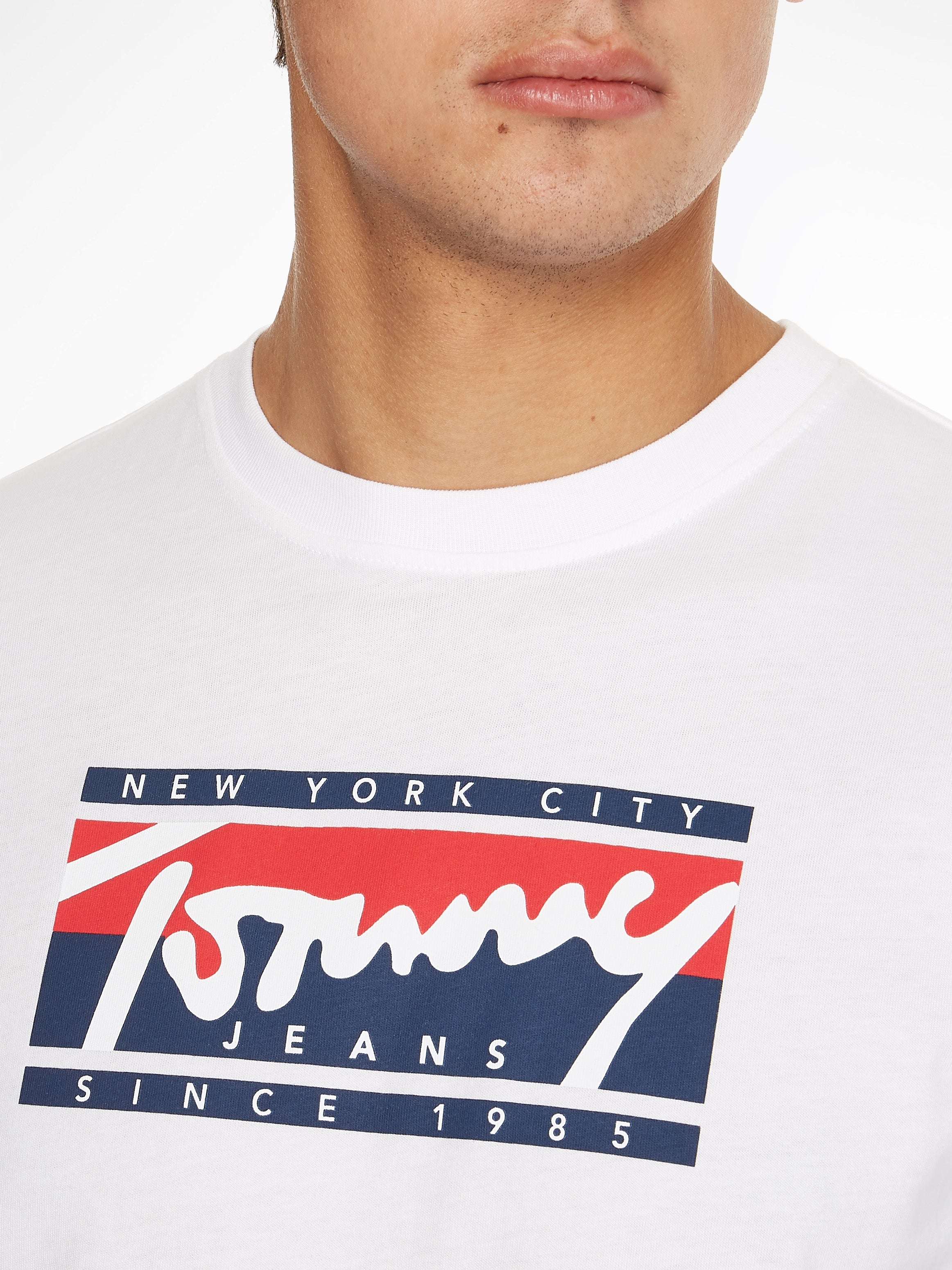 T-shirt signature Tommy Jeans blanc pour homme | Georgespaul